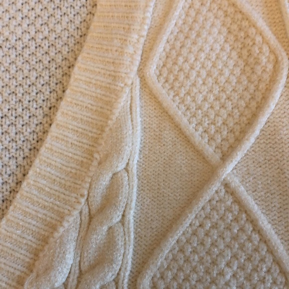 Hazel Moon women’s vest - Picture 5 of 7